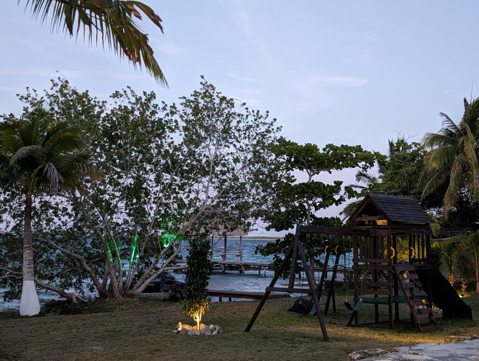 Cabana Con Muelle Privado En La Laguna De Bacalar Bagian luar foto